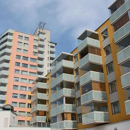 New Modern 4-Room Apartment With Big Balcony And Undeground Parking In Center Of Talin Exterior foto