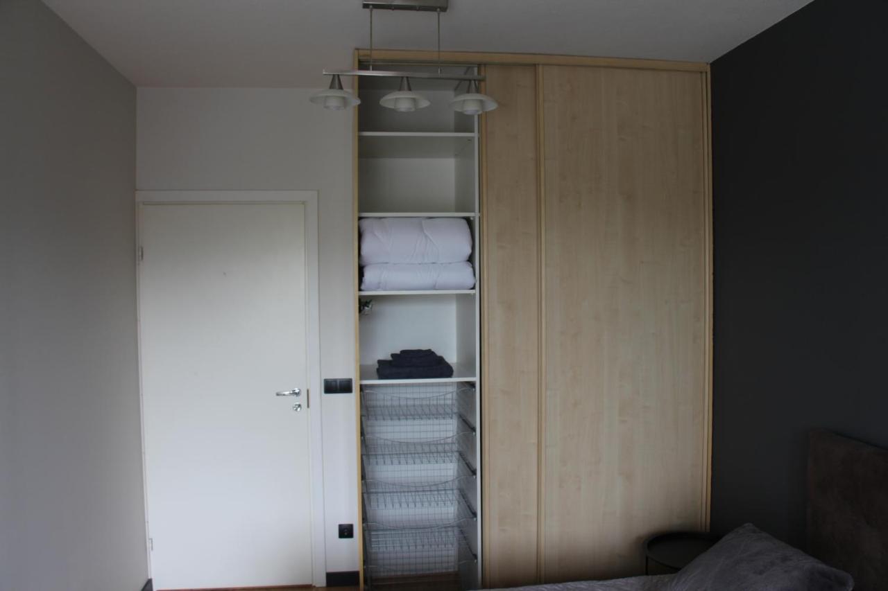 New Modern 4-Room Apartment With Big Balcony And Undeground Parking In Center Of Talin Exterior foto