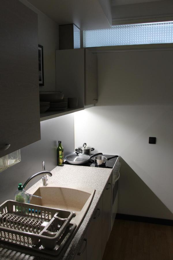 New Modern 4-Room Apartment With Big Balcony And Undeground Parking In Center Of Talin Exterior foto